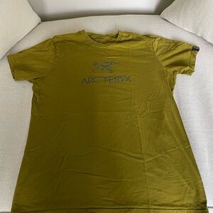 Arc'teryx Olive Green Men's Short Sleeve Tee
